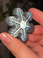 Load image into Gallery viewer, Labradorite Snowflake
