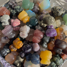 Load image into Gallery viewer, Assorted Hello Kitty Carvings