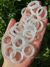 Load image into Gallery viewer, Clear Quartz Rings
