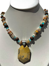 Load image into Gallery viewer, Beachy Handmade Crystal Necklace NEW!