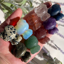 Load image into Gallery viewer, Assorted Hello Kitty Carvings