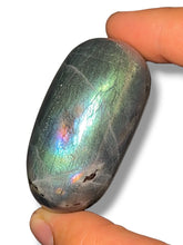 Load image into Gallery viewer, Labradorite Palmstone NEW!
