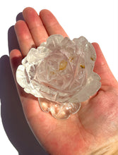 Load image into Gallery viewer, Standing Quartz Peony NEW!
