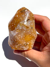 Load image into Gallery viewer, Flower Agate Flame
