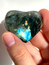 Load image into Gallery viewer, Oil Spill Labradorite Heart I NEW!
