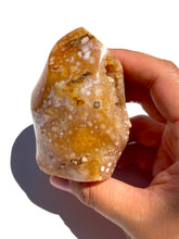 Load image into Gallery viewer, Flower Agate Flame

