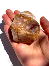 Load image into Gallery viewer, Flower Agate Flame
