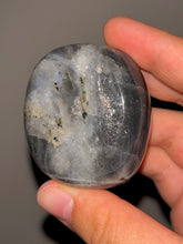 Load image into Gallery viewer, Labradorite Palmstone NEW!
