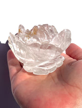 Load image into Gallery viewer, Standing Quartz Peony NEW!
