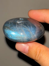 Load image into Gallery viewer, Labradorite Palmstone NEW!
