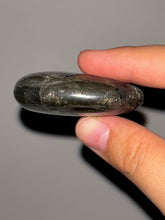 Load image into Gallery viewer, Labradorite Palmstone NEW!
