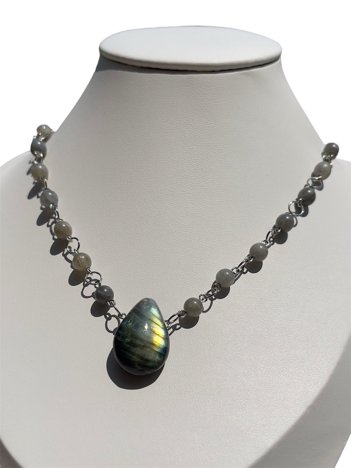 Handmade Labradorite Necklace NEW!