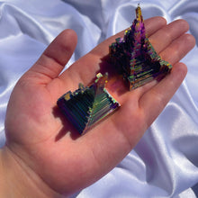 Load image into Gallery viewer, ⊹ Bismuth Cluster, Lab Grown ⊹
