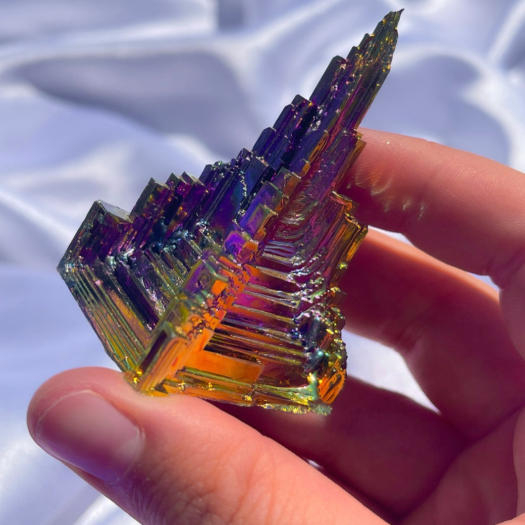 ⊹ Bismuth Cluster, Lab Grown ⊹