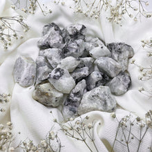 Load image into Gallery viewer, ⊹ Moonstone, Rough ⊹
