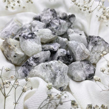 Load image into Gallery viewer, ⊹ Moonstone, Rough ⊹
