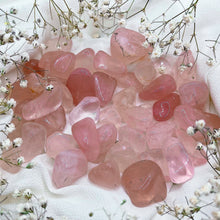 Load image into Gallery viewer, ⊹ Rose Quartz, Tumbled ⊹
